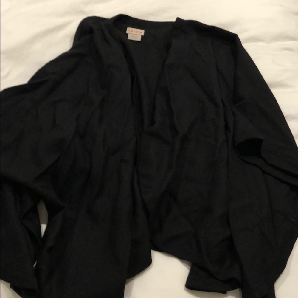Cuyana Black Baby Alpaca Cape Petite/Small